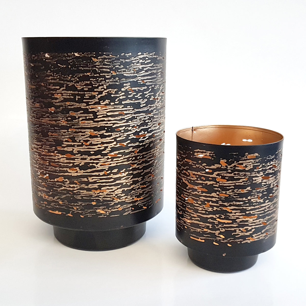 Set van twee lantaarns