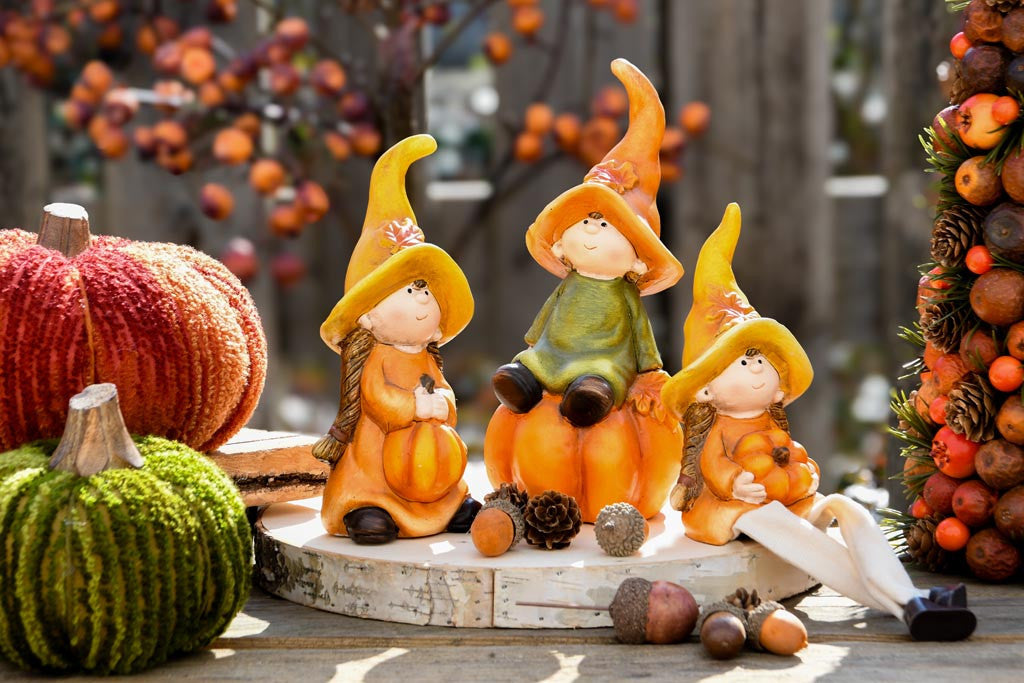 Herfstkindje op pompoen